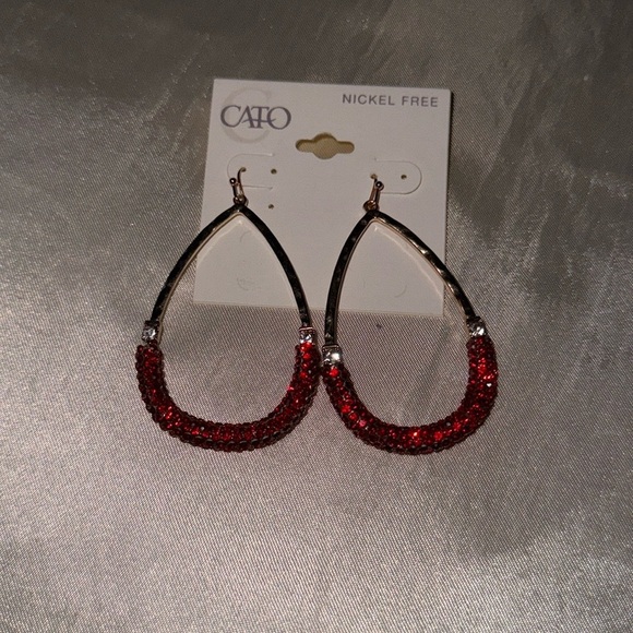 New Cato Sparkling Red Rhinestone Gold Toned Teardrop Earrings - Picture 4 of 8